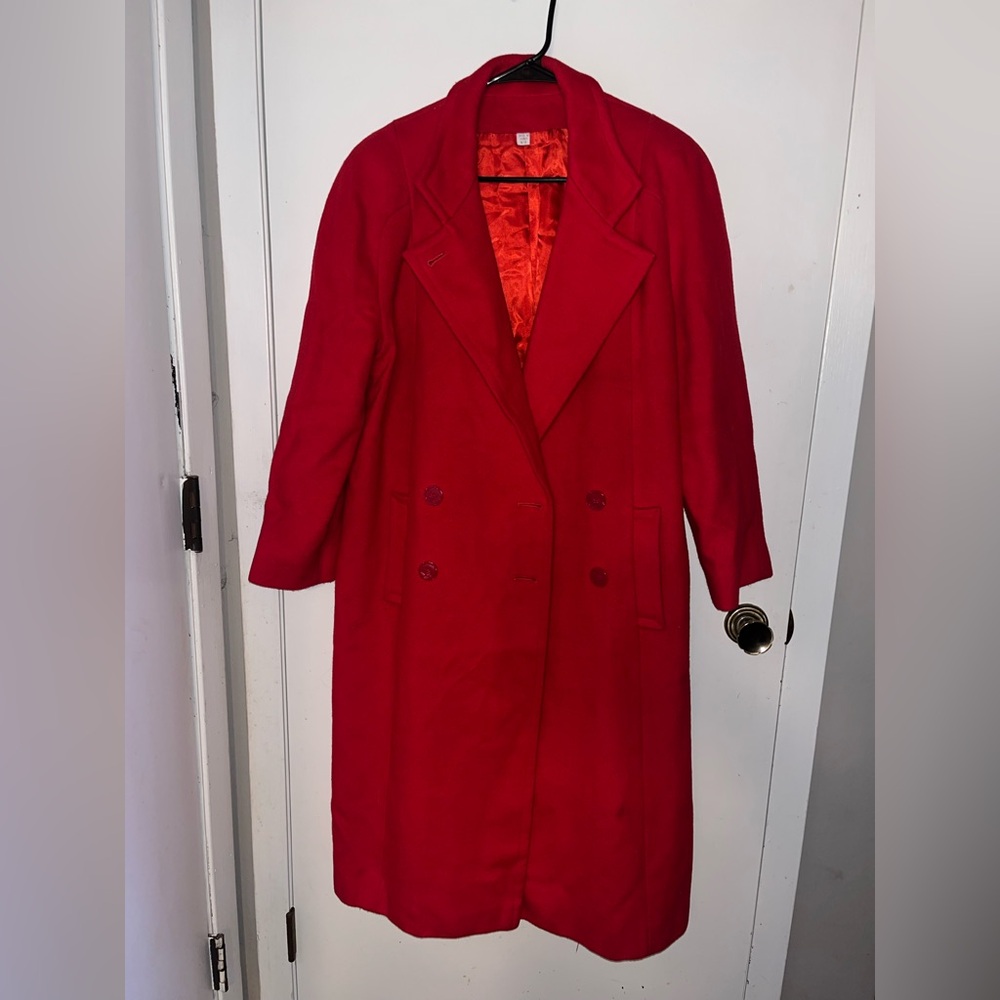 Peabody cashmere coat
Size 8/10